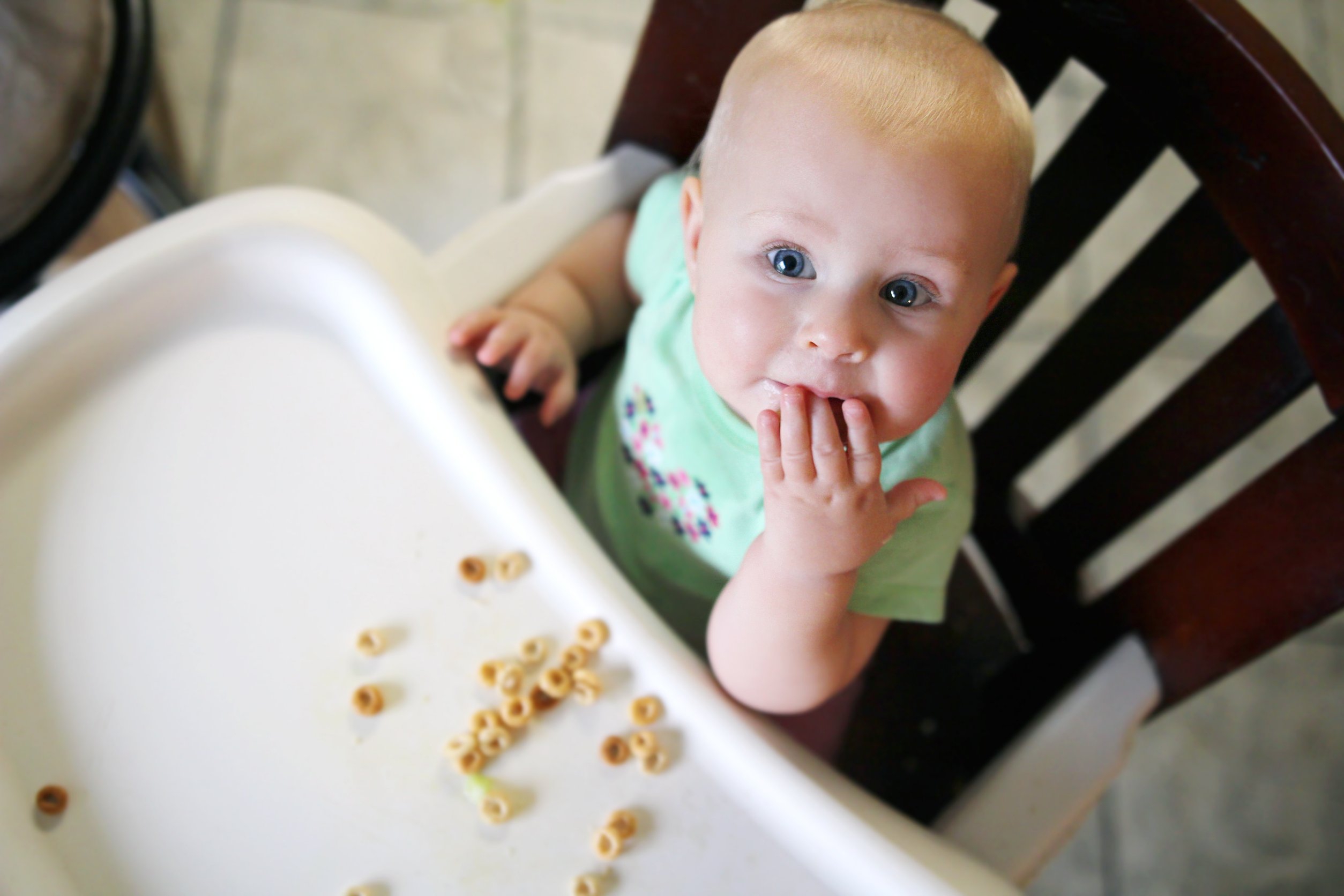 Moms, Ini Alasan Si Kecil juga Butuh Snacking